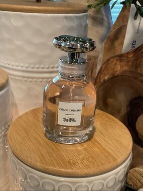 Coach Dreams Women's Eau de Parfum — Light Pink Bottle